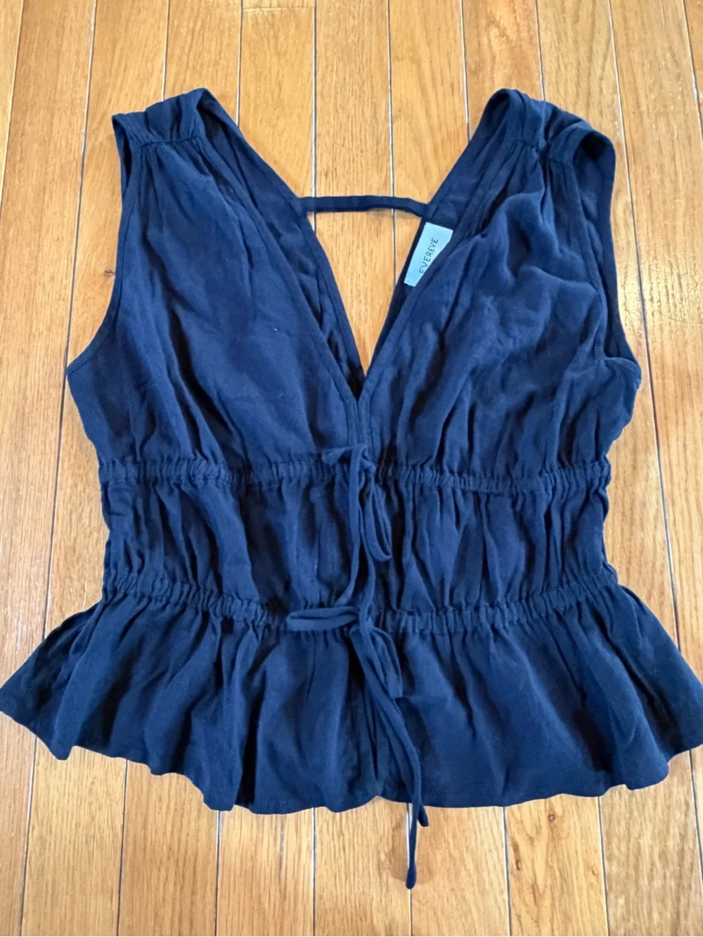 5 Evereve Sleeveless Knit Tank Top Lot Black White Cream Solid Stripes Sz Small - Picture 9 of 10